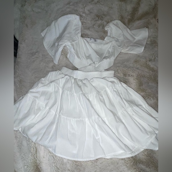 Petal & Pup - Short White Cutout Dress - Picture 3 of 3